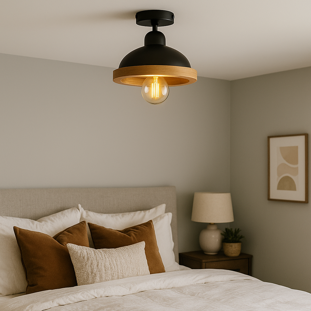 Plafondlamp met houten ring