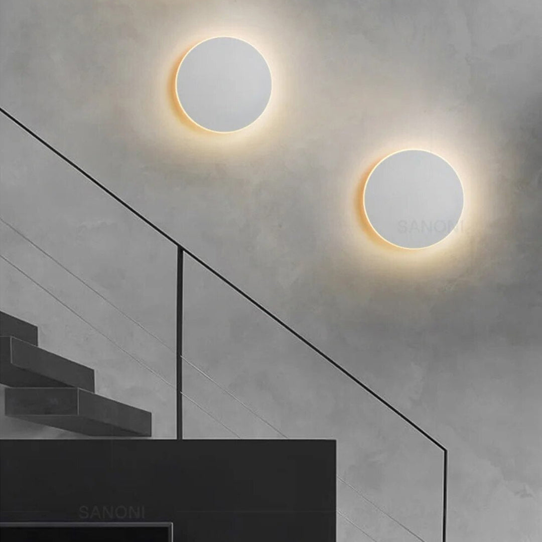 Rund LED væglampe – strømlinet moderne design