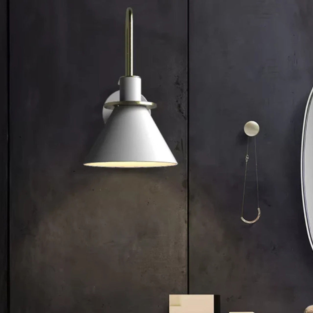 Skulpturel væglampe – moderne design med blødt lys