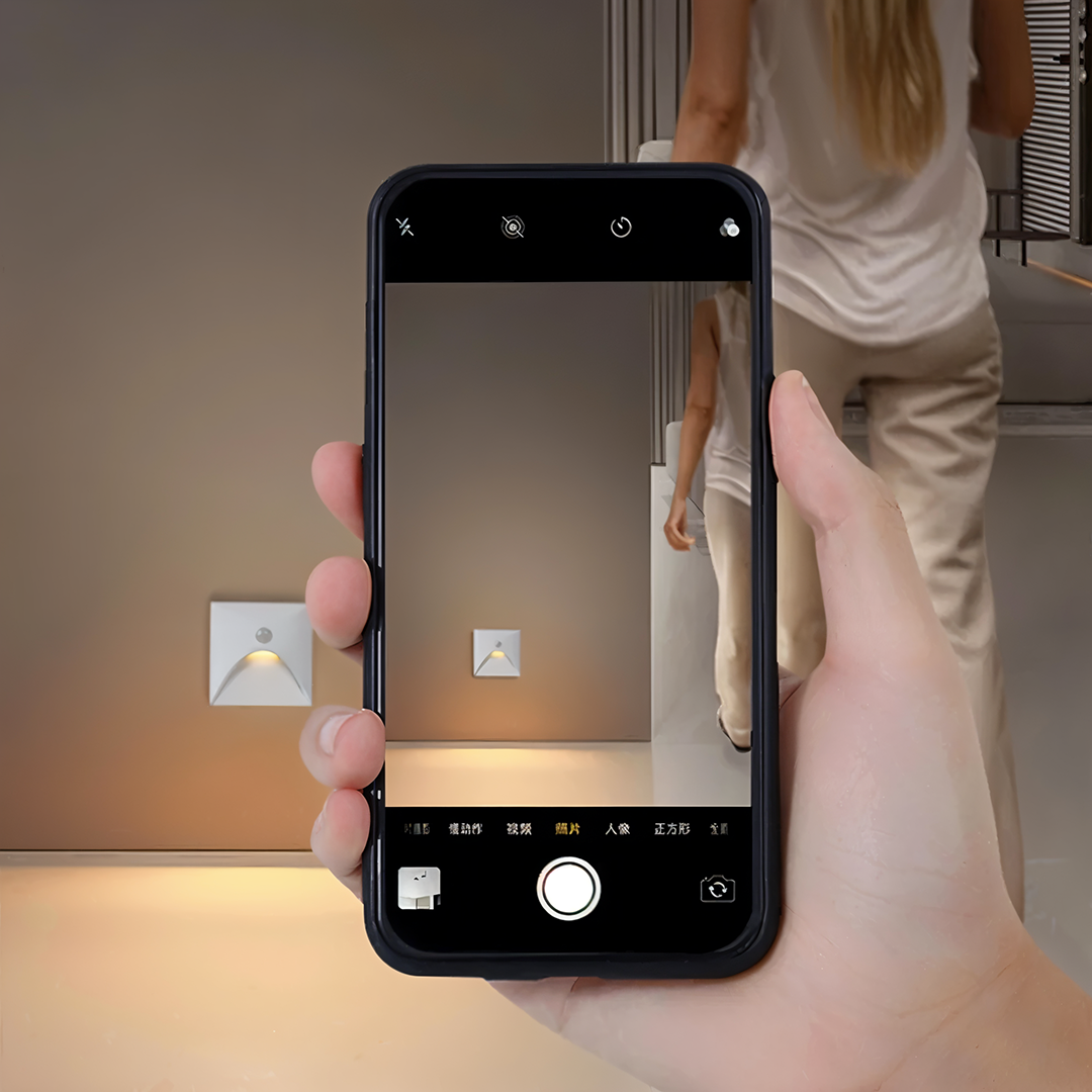 Aluminium LED væglampe til trappe – bevægelsessensor og IP65