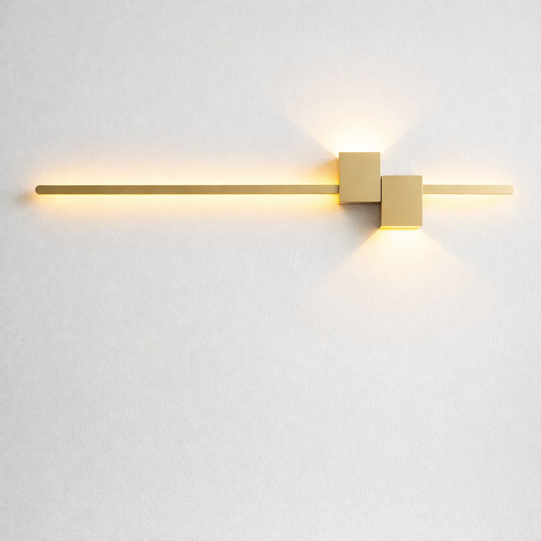 Metallisk LED væglampe – lineært minimalistisk design med indirekte lys