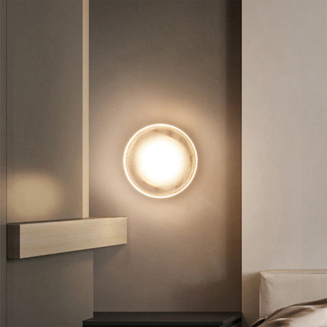 Moderne væglampe med struktureret diffuser