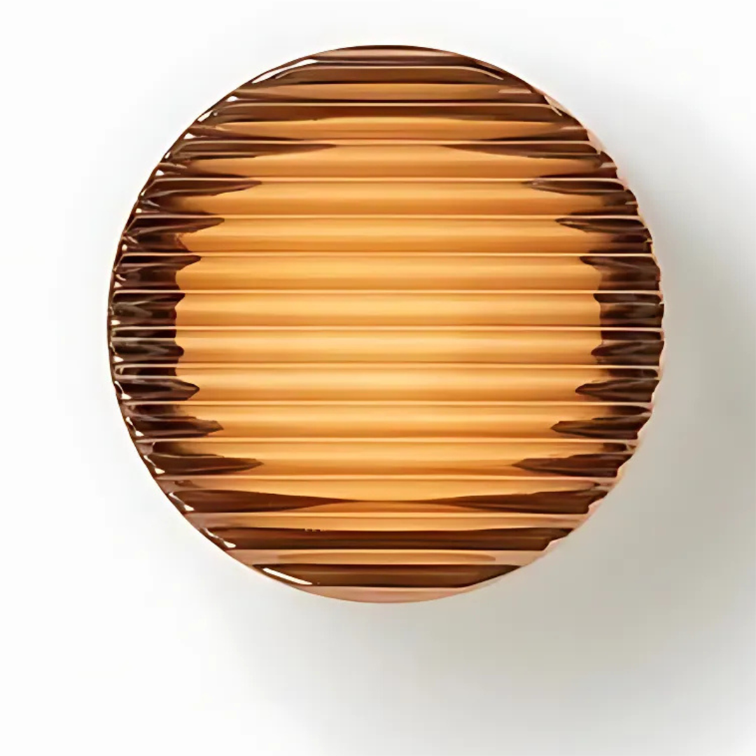 Moderne væglampe med struktureret diffuser