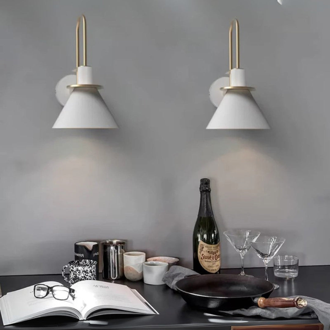 Skulpturel væglampe – moderne design med blødt lys