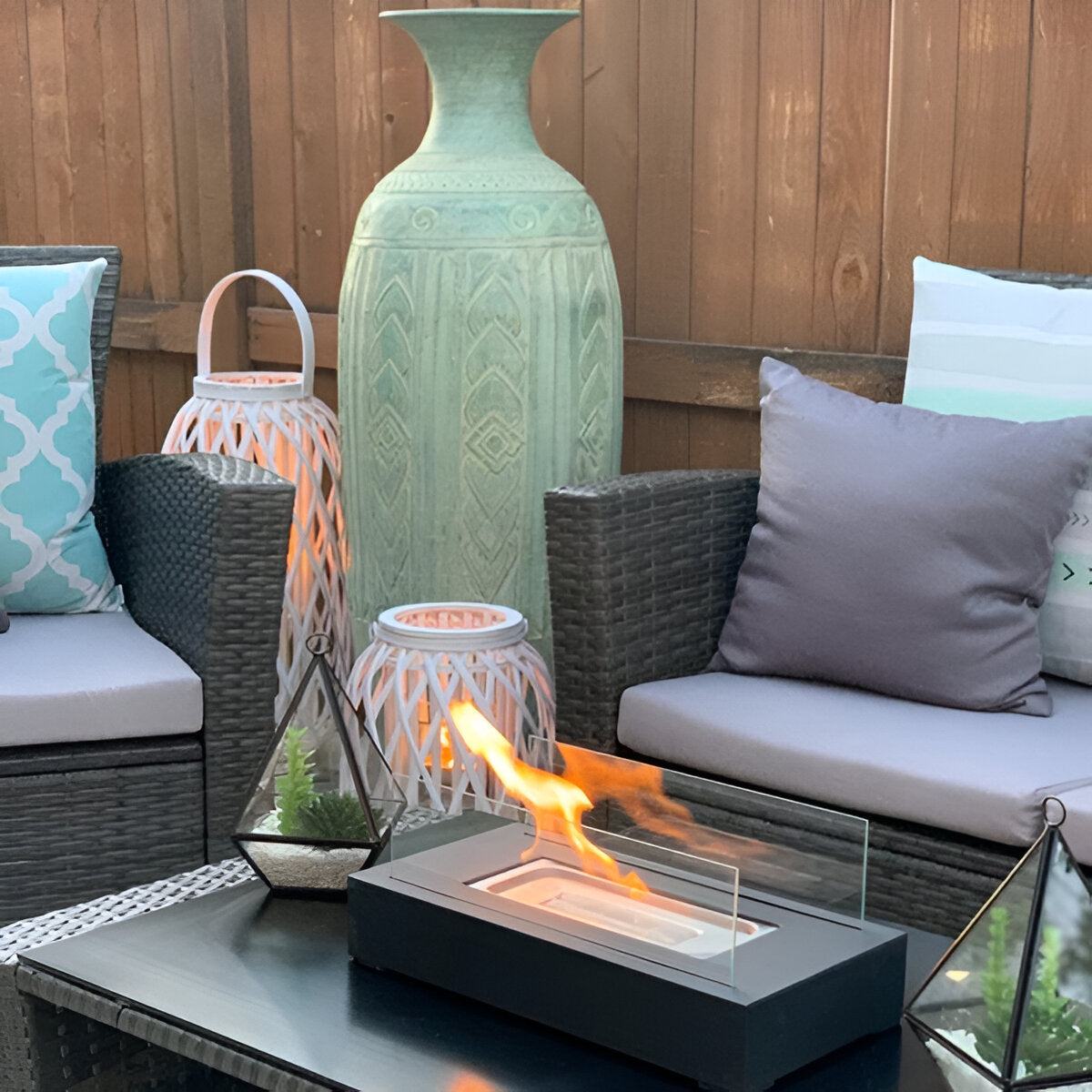 Bioethanol bordpejs – moderne røgfri flamme til inde og ude