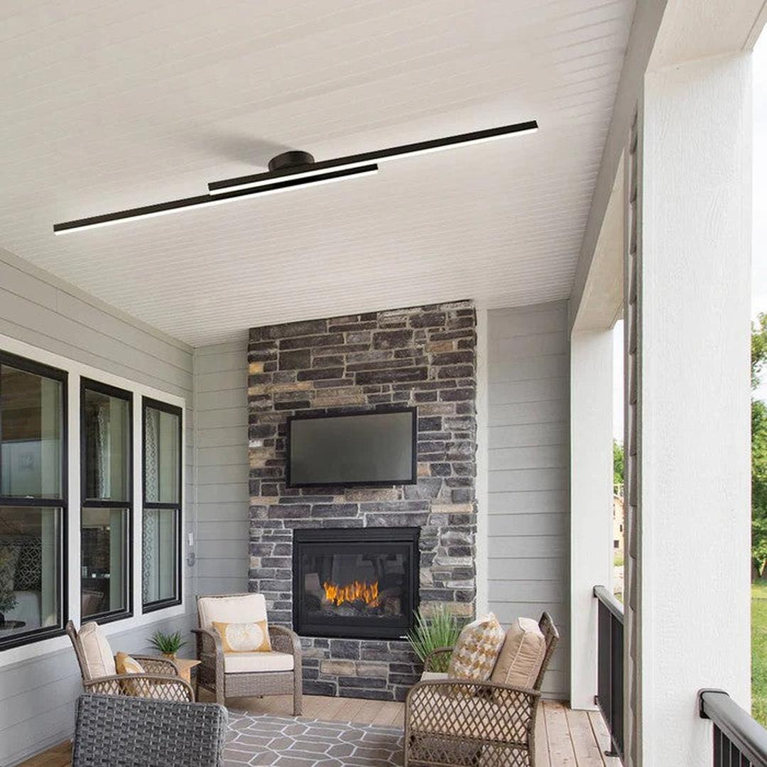 Moderne loftlampe i aluminium med integreret LED-belysning