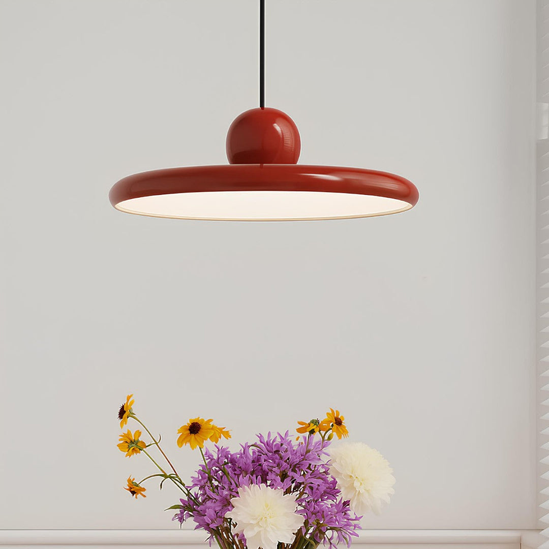 Bauhaus pendellampe – blankt skulpturelt LED design